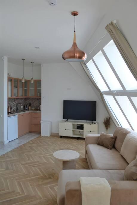 Luxury Apartment With A Balcony And View In Riga Old Town Exterior photo