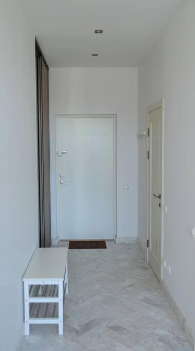 Luxury Apartment With A Balcony And View In Riga Old Town Exterior photo